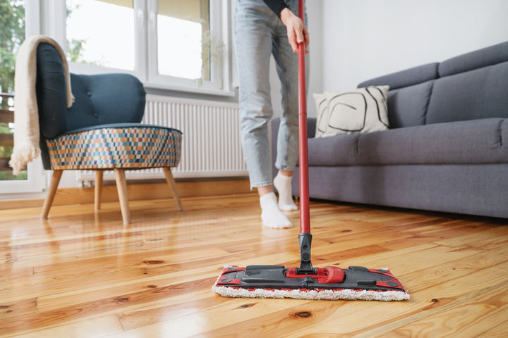 -POS- Contura Wischpflege Reiniger Pflege 3in1 mit Messbecher Holz Parkett Vinyl Laminat Bodenreiniger geölt - Farbmanufaktur Contura Berkemeier - Farbmanufaktur Contura Berkemeier